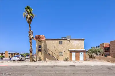 6988 Kilgore Drive, Las Vegas, NV 89156 Front of Structure