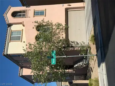 10497 Mandolina Hills Las Vegas, NV 89141