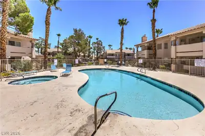 925 Rockview Drive 202, Las Vegas