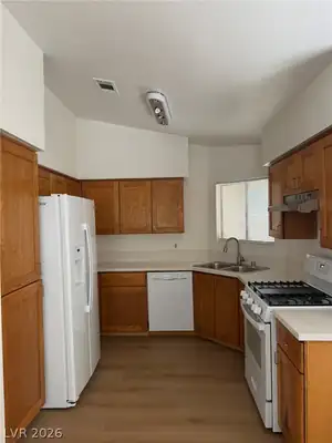 2324 Chapman Hill Drive, Las Vegas, NV 89128 Kitchen