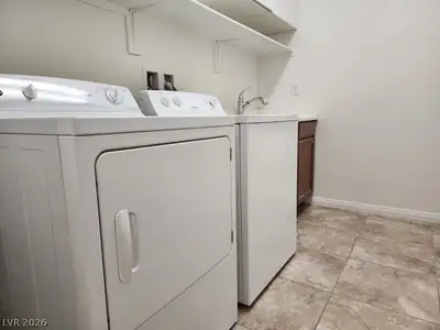 10224 BORAH PEAK Avenue 0 Laundry