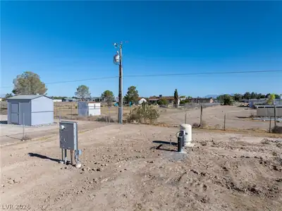 3361 East Navajo Boulevard 