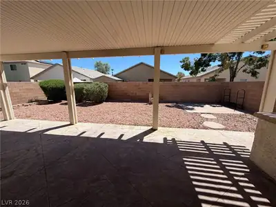 4909 Royal Lake Avenue Patio