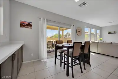5636 Salt Rock Street Dining Area