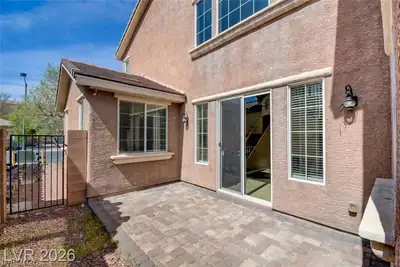 6612 Macdoogle Street Patio