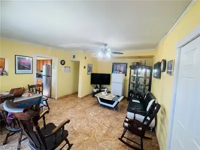 3708 Waikiki Avenue, Las Vegas, NV 89104 Living Room