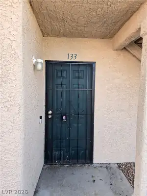 6750 Del Rey Avenue 133 Entry