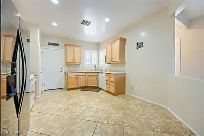 6145 Wheat Penny Avenue Kitchen