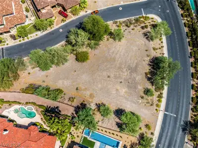 20 Camino Barcelona Place Henderson, NV 89011