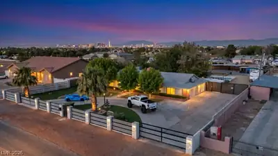 2295 North Gateway Road Aerial View