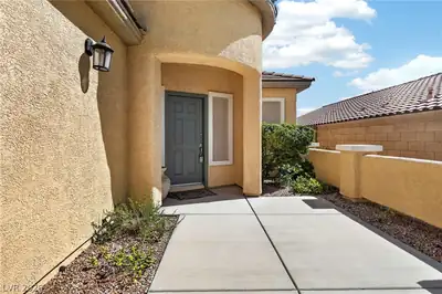 2623 Lochleven Way, Henderson, NV 89044 Front of Structure