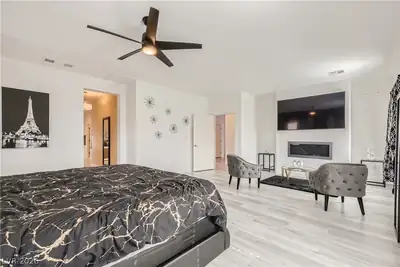 8117 Aster Meadow Way, Las Vegas, NV 89113 Primary Bedroom
