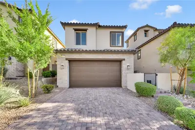 11572 Desert Hollow Avenue Las Vegas, NV 89138