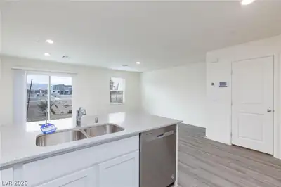 6061 Amaryllis Falls Street, North Las Vegas