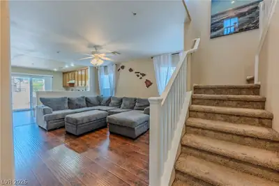 1077 Paradise Coach Drive, Henderson, NV 89002 Living Room