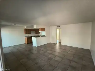 504 Calcaterra Circle B, Las Vegas