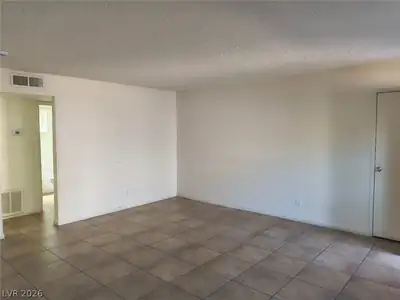 504 Calcaterra Circle B Living Room