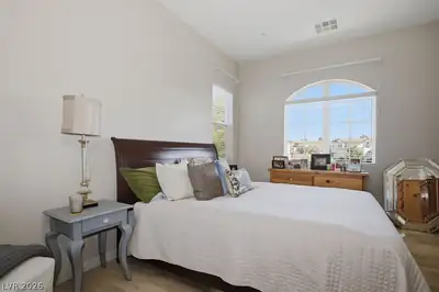 2443 Kaymin Ridge Road Bedroom