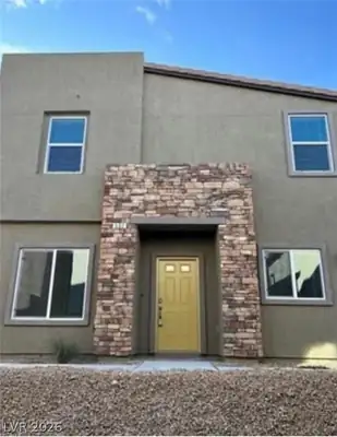 532 Ripple Brook Court, Henderson