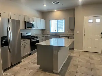 532 Ripple Brook Court, Henderson, NV 89044 Kitchen