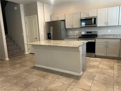 532 Ripple Brook Court, Henderson, NV 89044 Kitchen