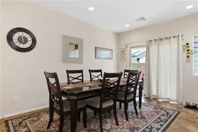 6434 Turnbridge Street Dining Area