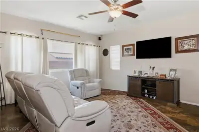 6434 Turnbridge Street Living Room