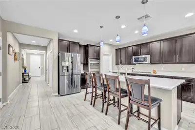 9627 Ashlynn Peak Court Kitchen