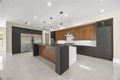 4290 West Ford Avenue Kitchen