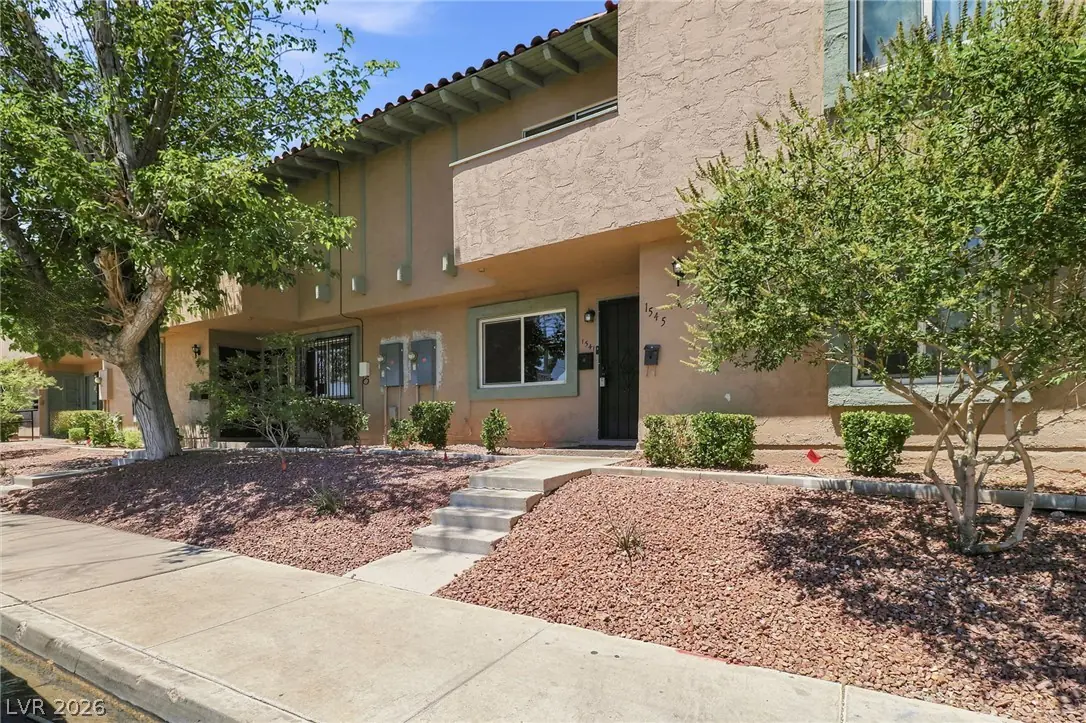 1541 Saylor Way, Las Vegas, NV 89108