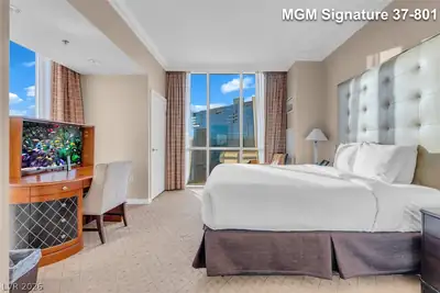 125 East Harmon Avenue 3701&3703 Bedroom