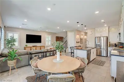 11532 Desert Hollow Avenue, Las Vegas, NV 89138 Great Room