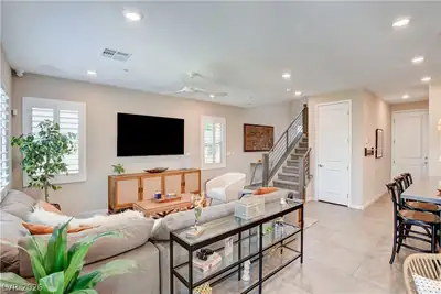 11532 Desert Hollow Avenue, Las Vegas, NV 89138 Living Room
