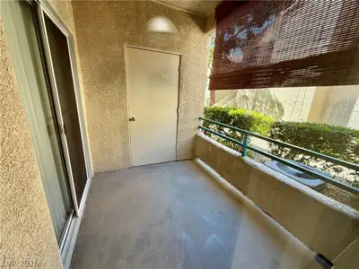 2251 Wigwam Parkway 515 Patio