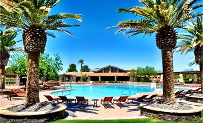 29 Gladewater Pool