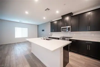 600 North Carriage Hill Drive 1056 Kitchen