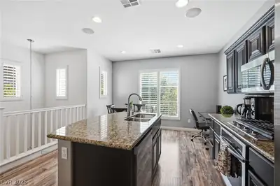 11326 Colinward Avenue, Las Vegas, NV 89135 Kitchen
