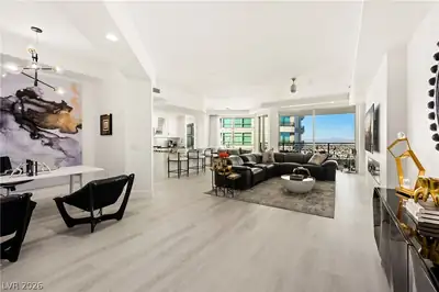 9103 Alta Drive 907, Las Vegas