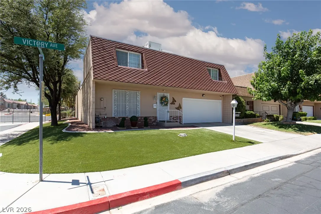 3525 Victory Avenue, Las Vegas, NV 89121