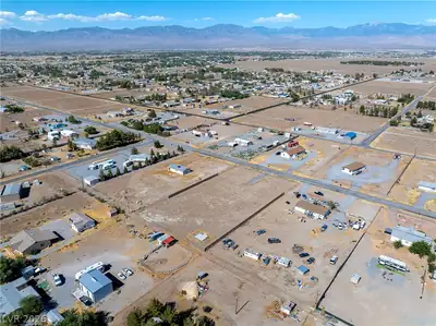 1560 Windy Lane, Pahrump, NV 89048 
