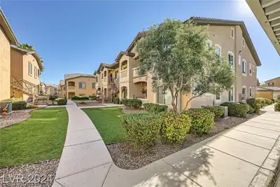 8985 South Durango Drive 2117, Las Vegas