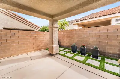 9791 Hickory Crest Court Patio