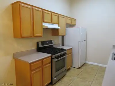 2305 Horizon Ridge Parkway 1024 