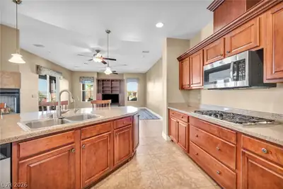 5960 Michelli Crest Way, Las Vegas, NV 89149 