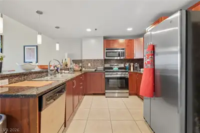 150 LAS VEGAS BLVD N 1114, Las Vegas, NV 89101 Kitchen