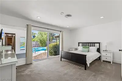 2813 Bryant Avenue, Las Vegas, NV 89102 Bedroom