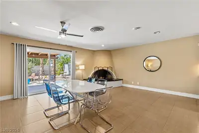 2813 Bryant Avenue, Las Vegas, NV 89102 Dining Area