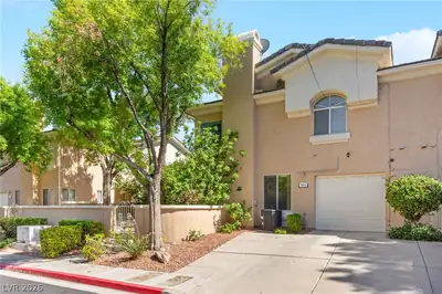 903 Twinkling Sky Avenue Henderson, NV 89015