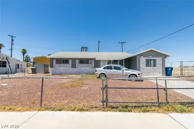 2737 Englestad Street, North Las Vegas, NV 89030 Front of Structure