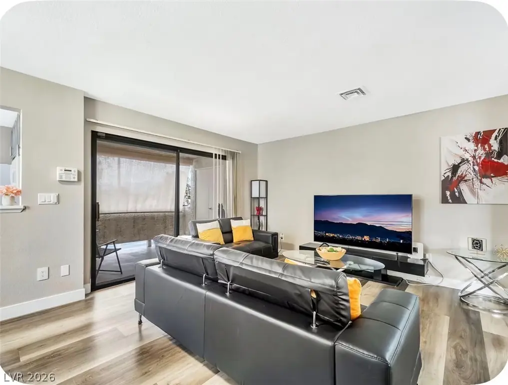 4713 Nara Vista Way 201, Las Vegas, NV 89103